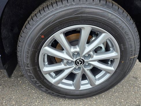 New 2025 MAZDA CX-5 AWD 2.5 S w/ Preferred Package image 6