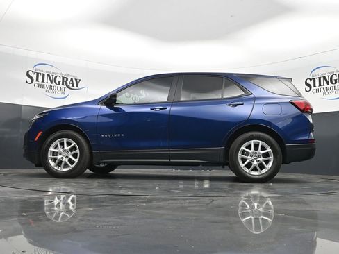 Used 2022 Chevrolet Equinox LS FWD image 29