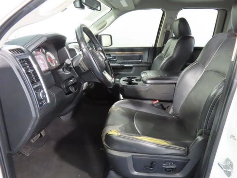 Used 2017 RAM 1500 Laramie image 16