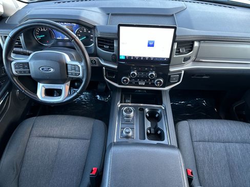 Certified 2024 Ford Expedition Max XLT image 13
