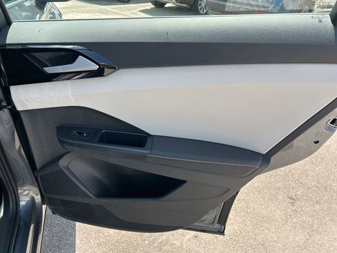 New 2025 Volkswagen Taos S image 39