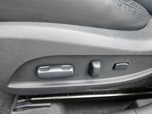 Used 2011 Hyundai Sonata SE image 12