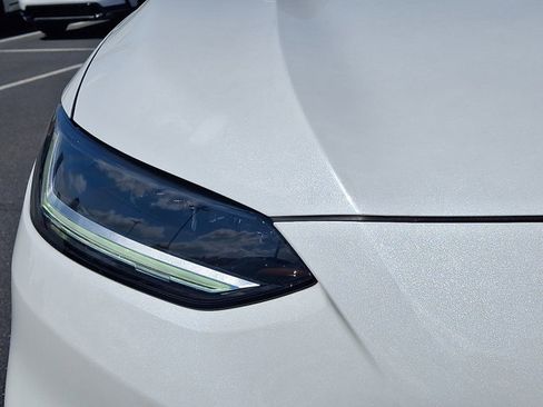 Certified 2023 Honda HR-V LX image 8