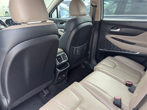 Used 2019 Hyundai Santa Fe Limited image 24