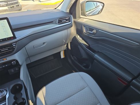 New 2025 Ford Escape Active w/ Tech Pack #1 image 11