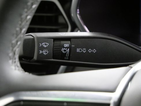 New 2026 GMC Canyon Elevation w/ Convenience Package image 21