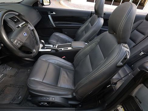 Used 2012 Volvo C70 T5 w/ Dynamic Trim Pkg image 6