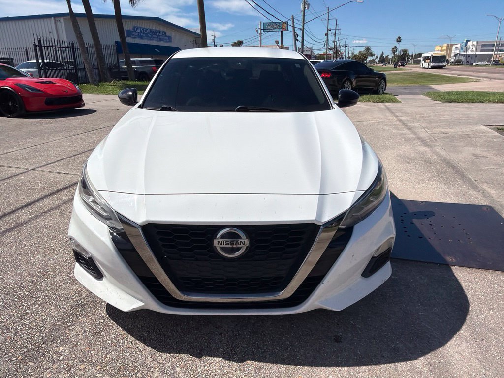 Used 2021 Nissan Altima 2.5 SR FWD image 3