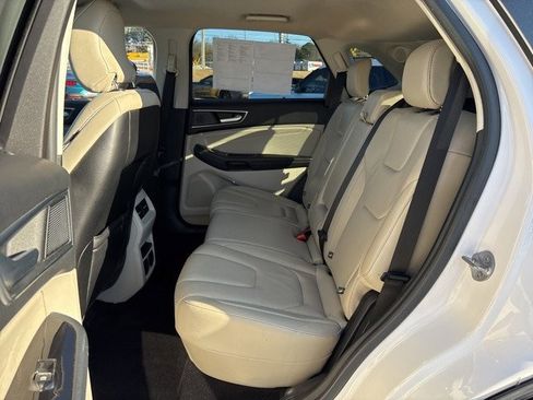 Certified 2019 Ford Edge Titanium image 26