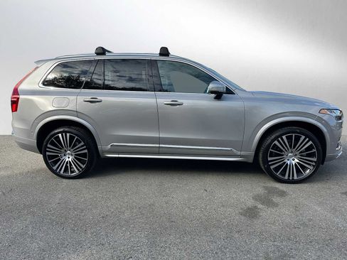 Used 2025 Volvo XC90 B6 Ultra w/ Lounge Package image 8