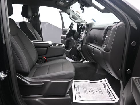 Used 2025 Chevrolet Silverado 1500 Custom Trail Boss AWD/4WD image 30
