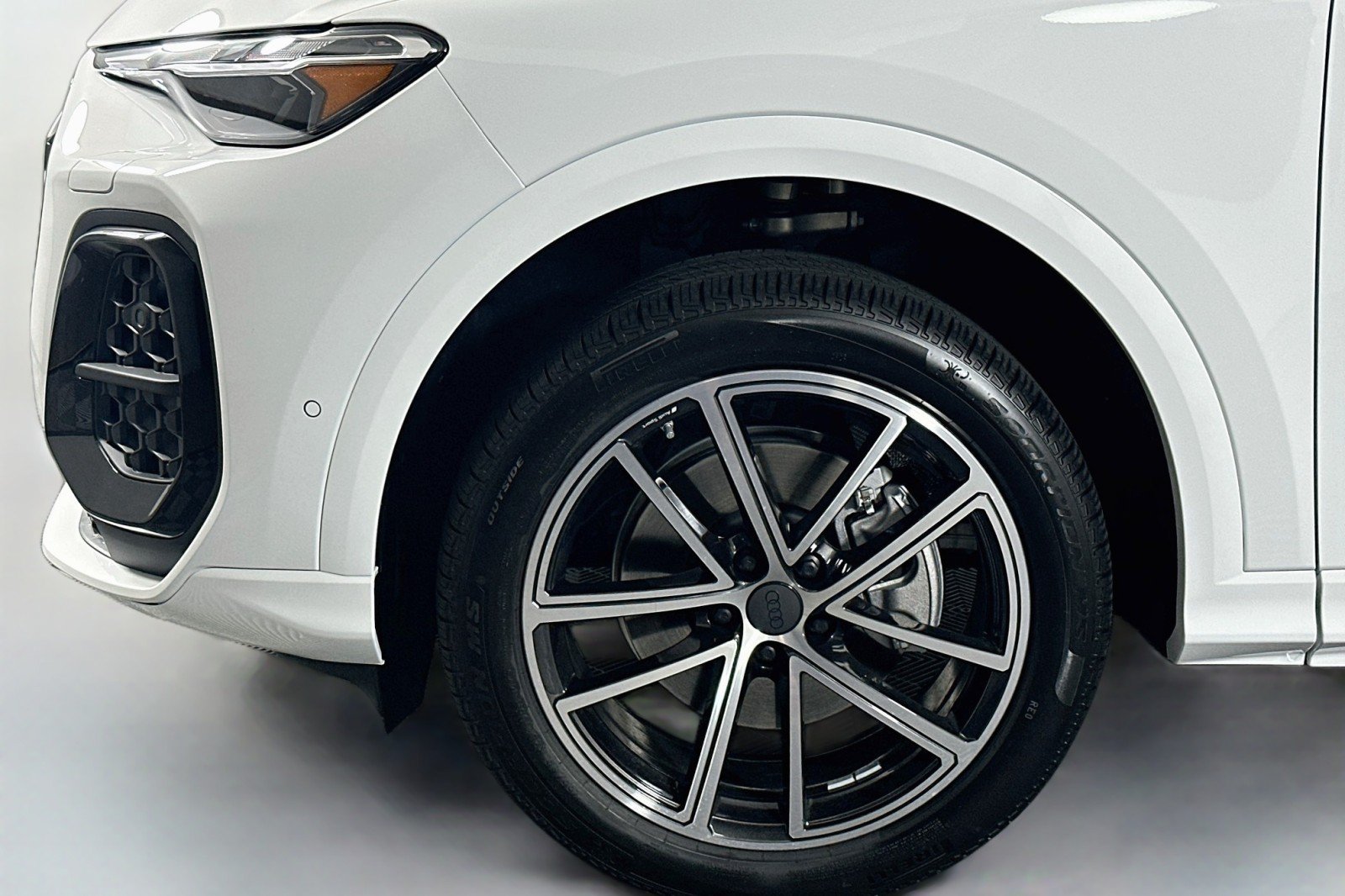 New 2026 Audi Q5 Premium AWD/4WD image 11