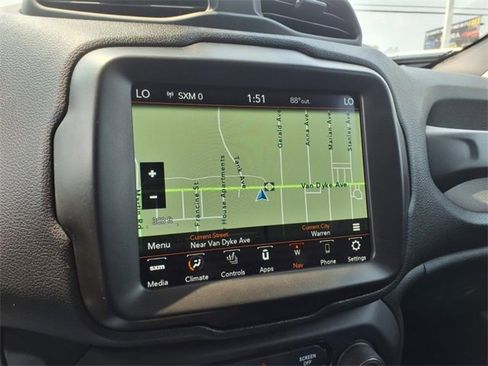 Used 2022 Jeep Renegade Latitude w/ Convenience Group image 15