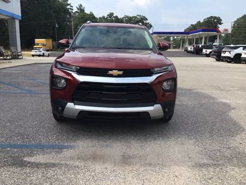 Used 2022 Chevrolet TrailBlazer LT FWD image 5