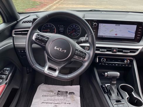 Used 2024 Kia K5 GT-Line w/ GT-Line Premium Package image 8