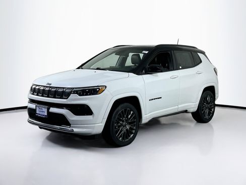 Used 2022 Jeep Compass High Altitude image 1