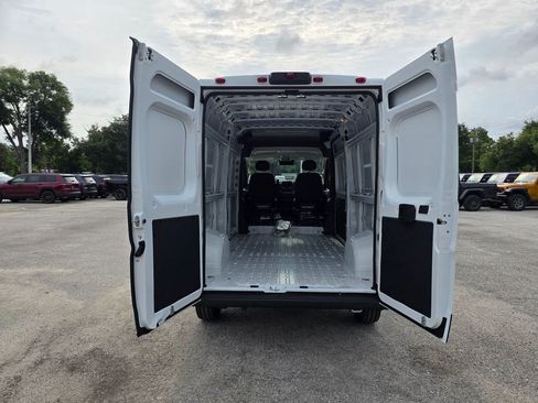 New 2026 RAM ProMaster 2500 FWD image 30