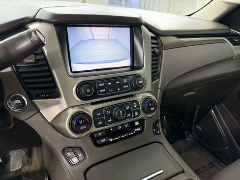 Used 2018 GMC Yukon XL Denali w/ Denali Ultimate Package AWD/4WD image 22
