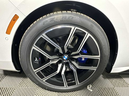 New 2026 BMW 740i xDrive w/ Executive Package image 10