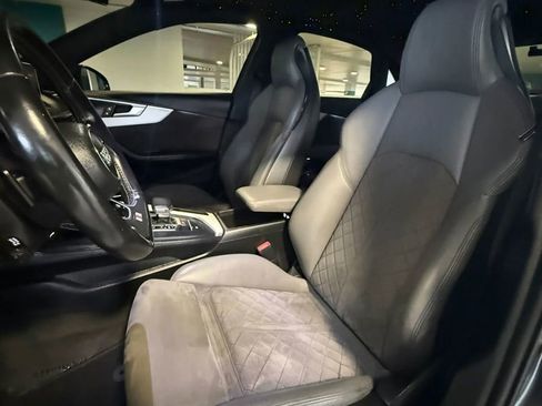 Used 2018 Audi S4 Prestige w/ Prestige Package image 14