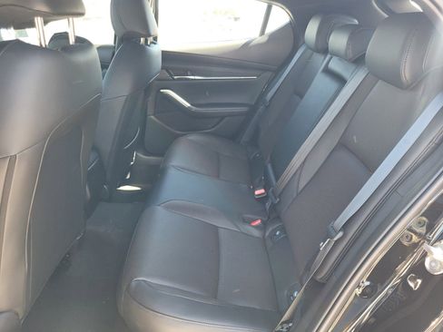 New 2026 MAZDA MAZDA3 Hatchback w/Premium Plus Pkg image 6