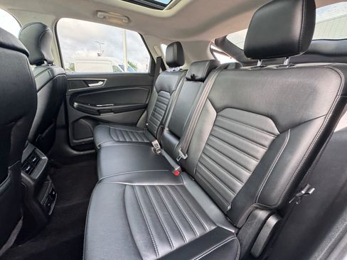 Used 2015 Ford Edge SEL w/ Equipment Group 201A FWD image 22