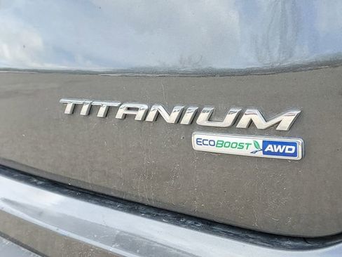 Used 2020 Ford Edge Titanium AWD/4WD image 6