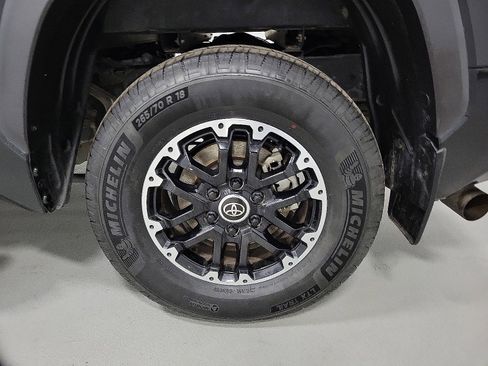 Used 2022 Toyota Tundra SR5 image 8