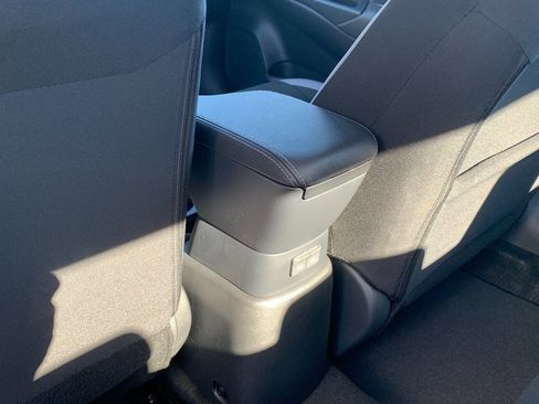 New 2025 Nissan Versa S image 18