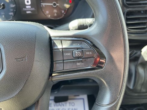 Used 2023 RAM ProMaster 2500 image 19