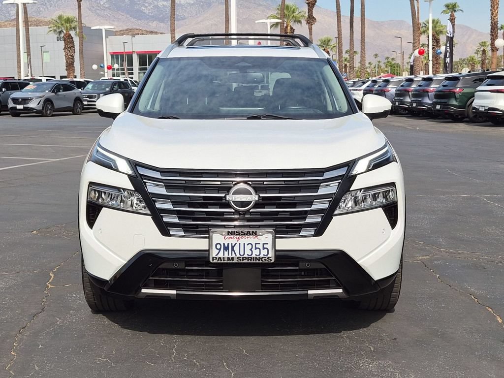 Used 2024 Nissan Rogue Platinum AWD/4WD image 7