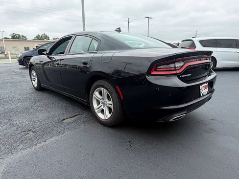 Used 2023 Dodge Charger SXT RWD image 7