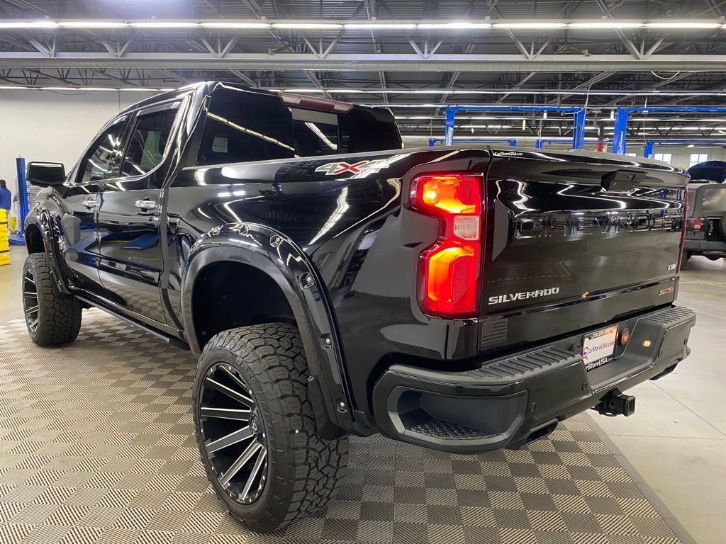 Used 2020 Chevrolet Silverado 1500 LTZ w/ LTZ Plus Package AWD/4WD image 8