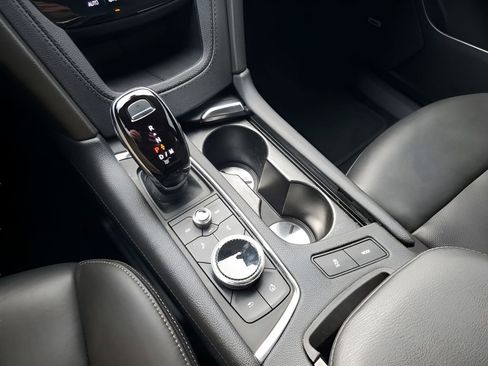 Used 2022 Cadillac XT6 Premium Luxury image 45