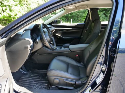 Used 2021 MAZDA MAZDA3 s FWD image 19