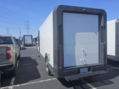 Used 2024 Chevrolet Brightdrop 600 w/ Commercial Equipment Package AWD/4WD image 6