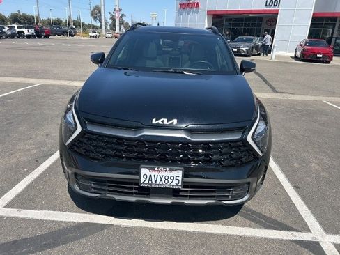 Used 2023 Kia Sportage X-Pro image 2