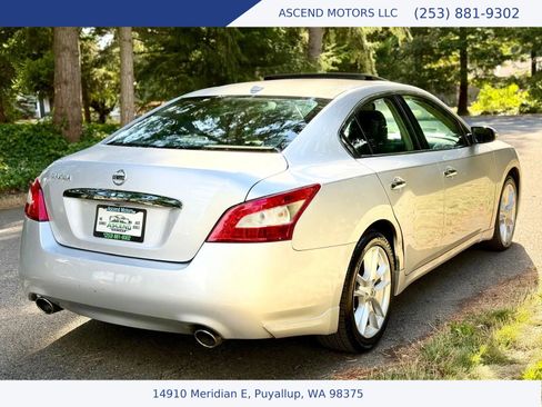 Used 2011 Nissan Maxima 3.5 SV w/ Monitor Pkg FWD image 5