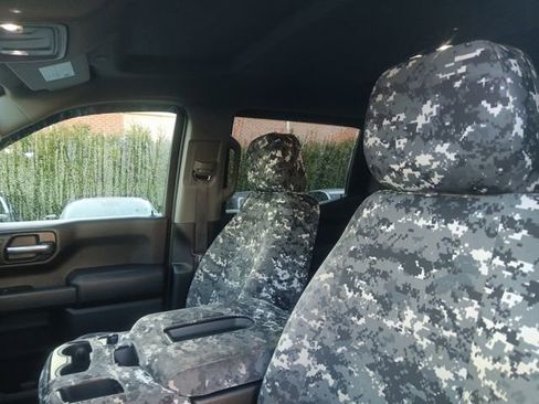 Used 2022 Chevrolet Silverado 1500 Custom w/ LPO, Dark Essentials Package image 23