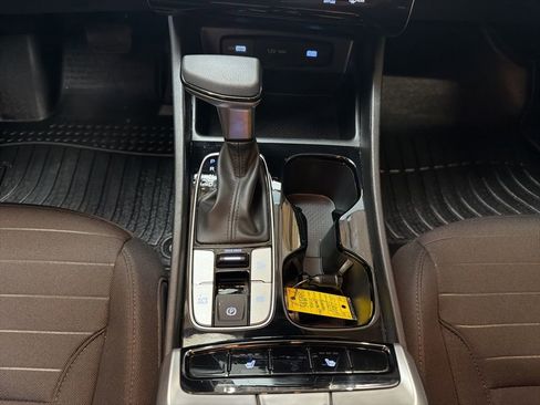 Certified 2024 Hyundai Santa Cruz SEL FWD image 20