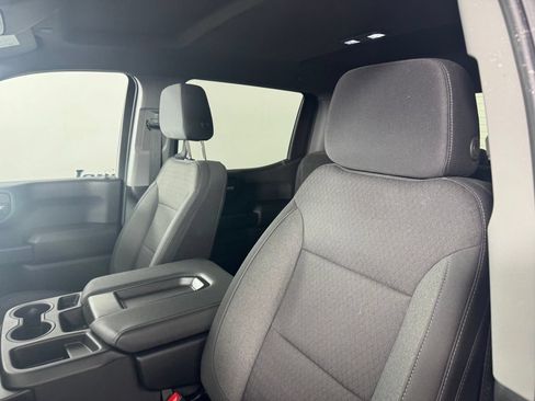 Used 2025 Chevrolet Silverado 1500 Custom w/ Turbomax Blackout Package AWD/4WD image 10