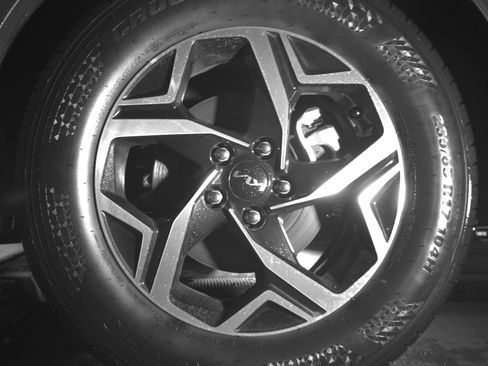 Used 2025 Kia Sportage LX image 14