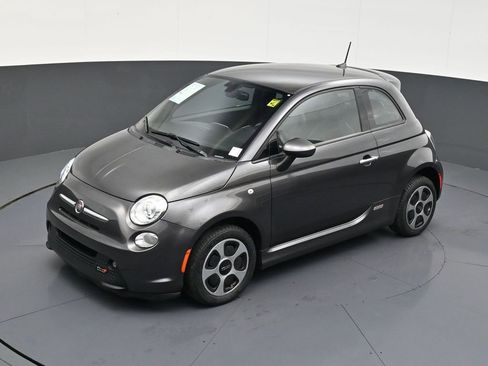 Used 2018 FIAT 500 e image 13