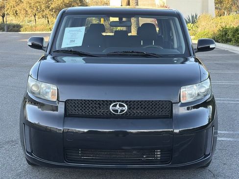 Used 2008 Scion xB image 9