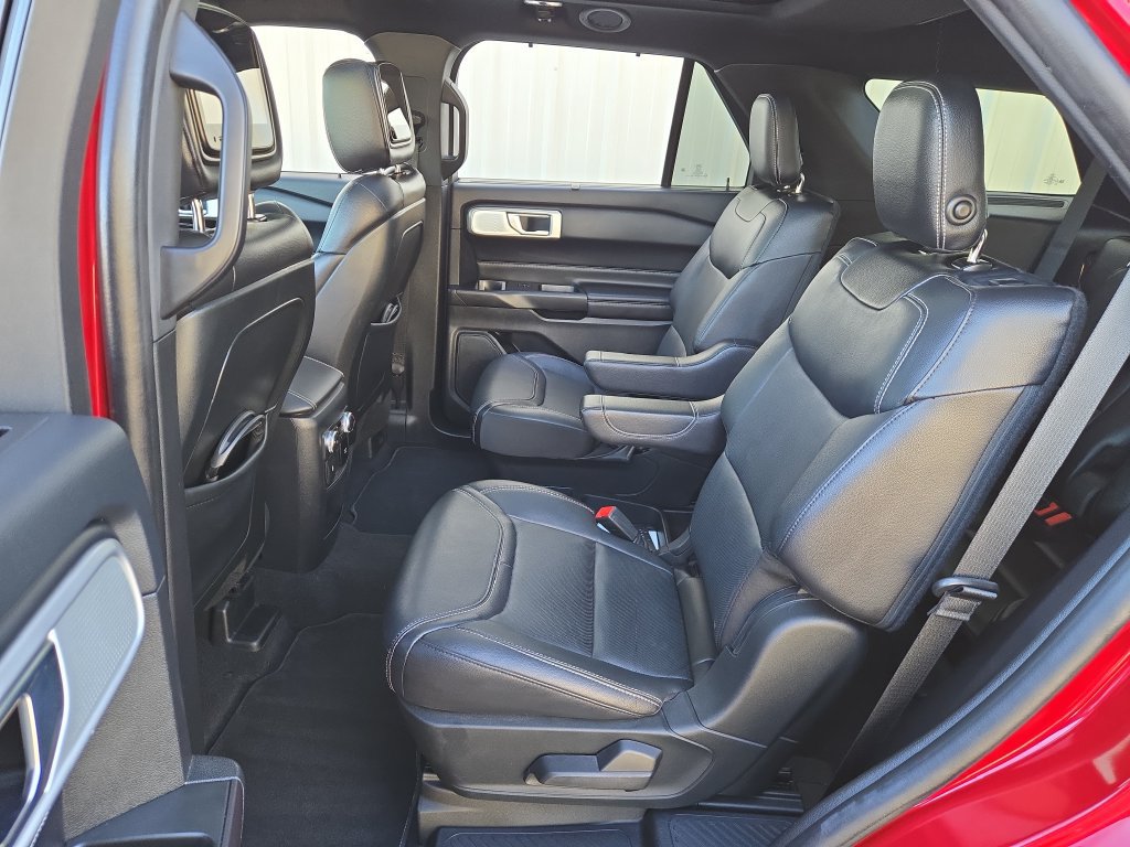 Used 2020 Ford Explorer ST w/ ST Street Pack AWD/4WD image 15