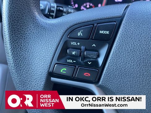 Used 2017 Hyundai Tucson SE image 22