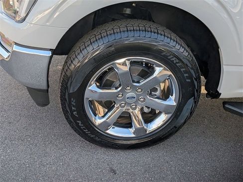 Used 2023 Ford F150 XLT w/ Equipment Group 302A High image 10