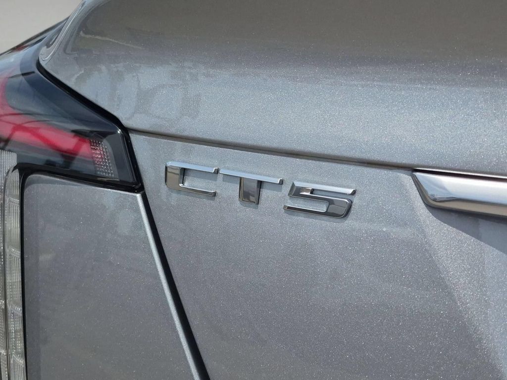 New 2026 Cadillac CT5 Sport w/ Technology Package RWD image 32