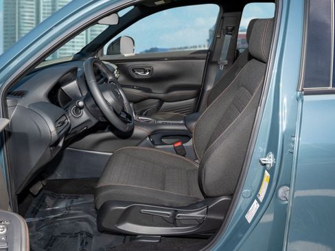 Certified 2023 Honda HR-V Sport image 15