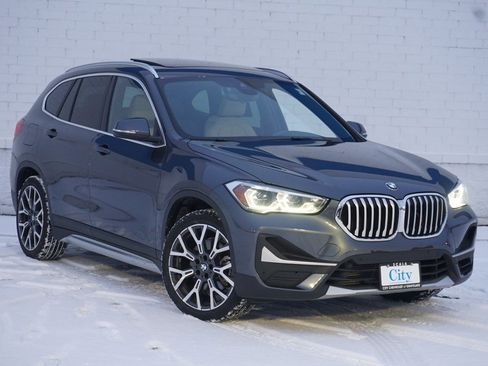 Used 2022 BMW X1 xDrive28i image 2